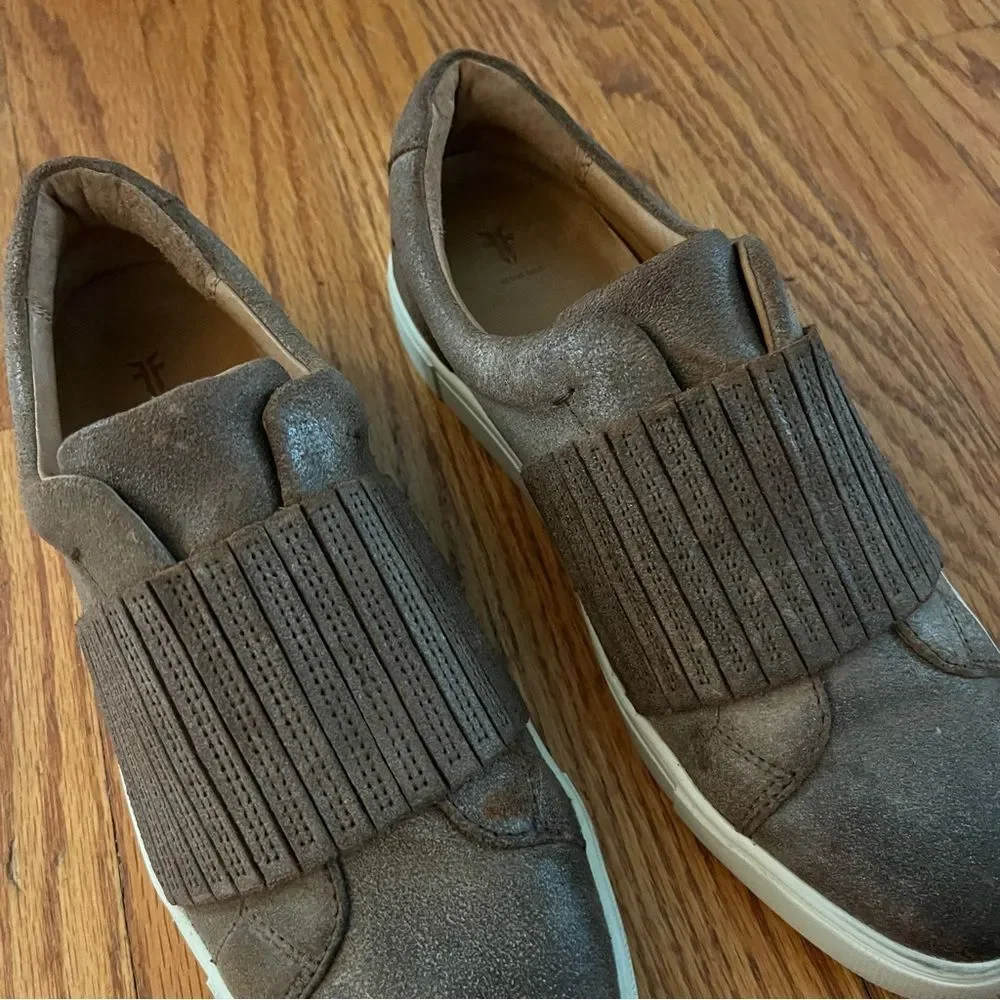 Frye | Women's Ivy Gore Distressed Leather Slip-On Sneakers in Brown Size 9